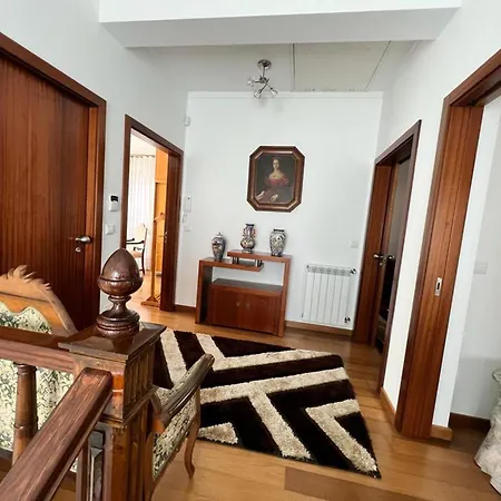 Stunning 4-bed House Σπίτι διακοπών *