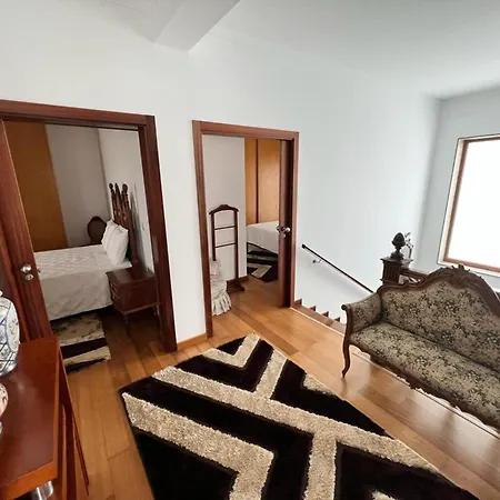 Stunning 4-bed House Σπίτι διακοπών